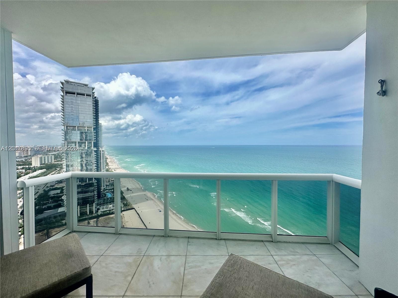 18201 Collins Ave 4508 photo 1