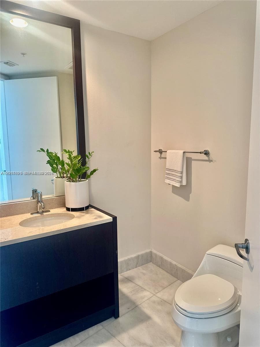 18201 Collins Ave 4508 photo 9