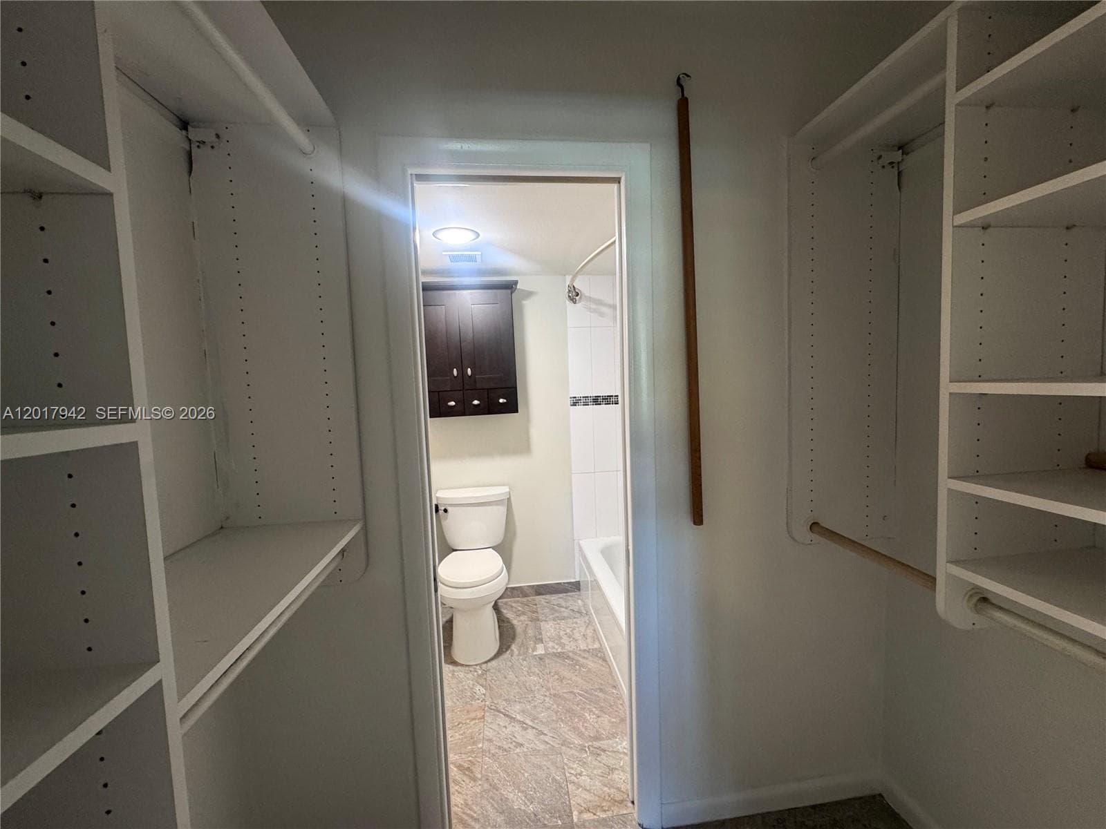1000 River Reach Dr 302 photo 22