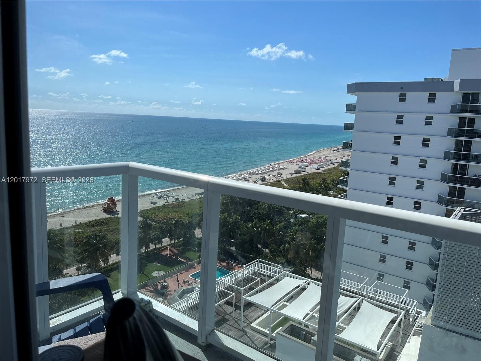 2457 Collins Ave PH-5 photo 2