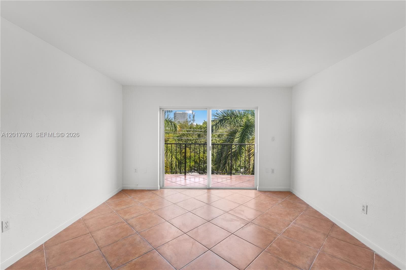 2600 135th St 4E-A photo 10
