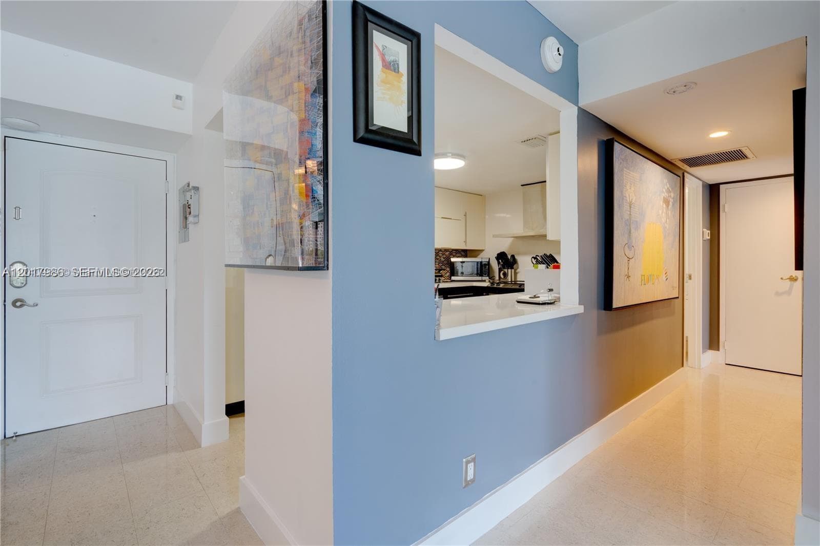 100 Bayview Dr 428 photo 12
