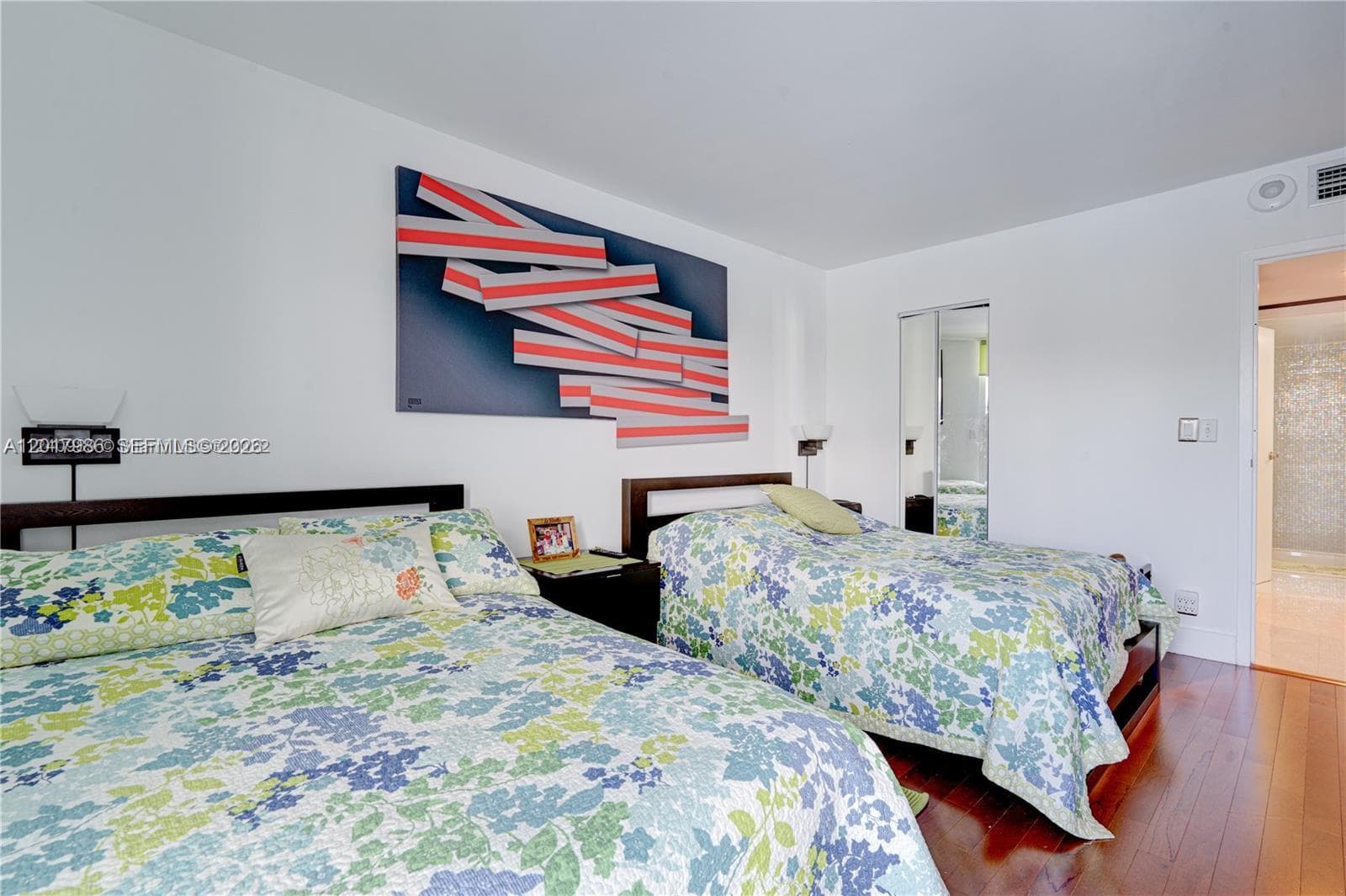 100 Bayview Dr 428 photo 18