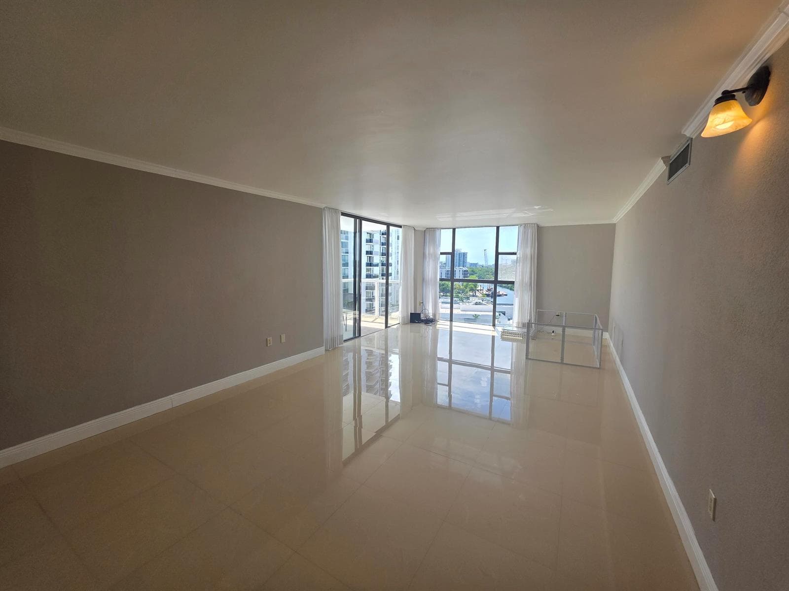3701 N Country Club Drive 1008 photo 17