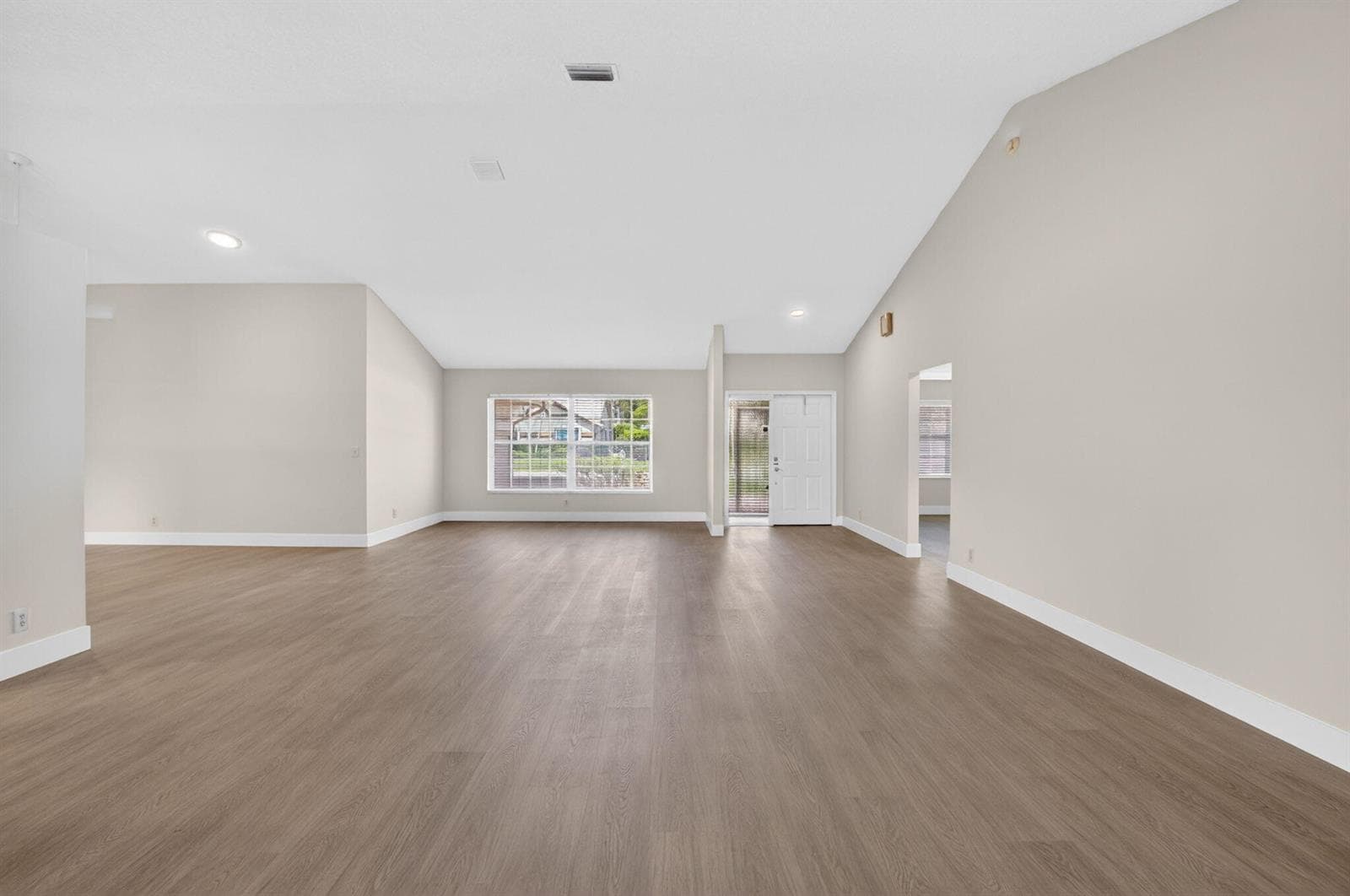 9720 Majestic Way photo 13