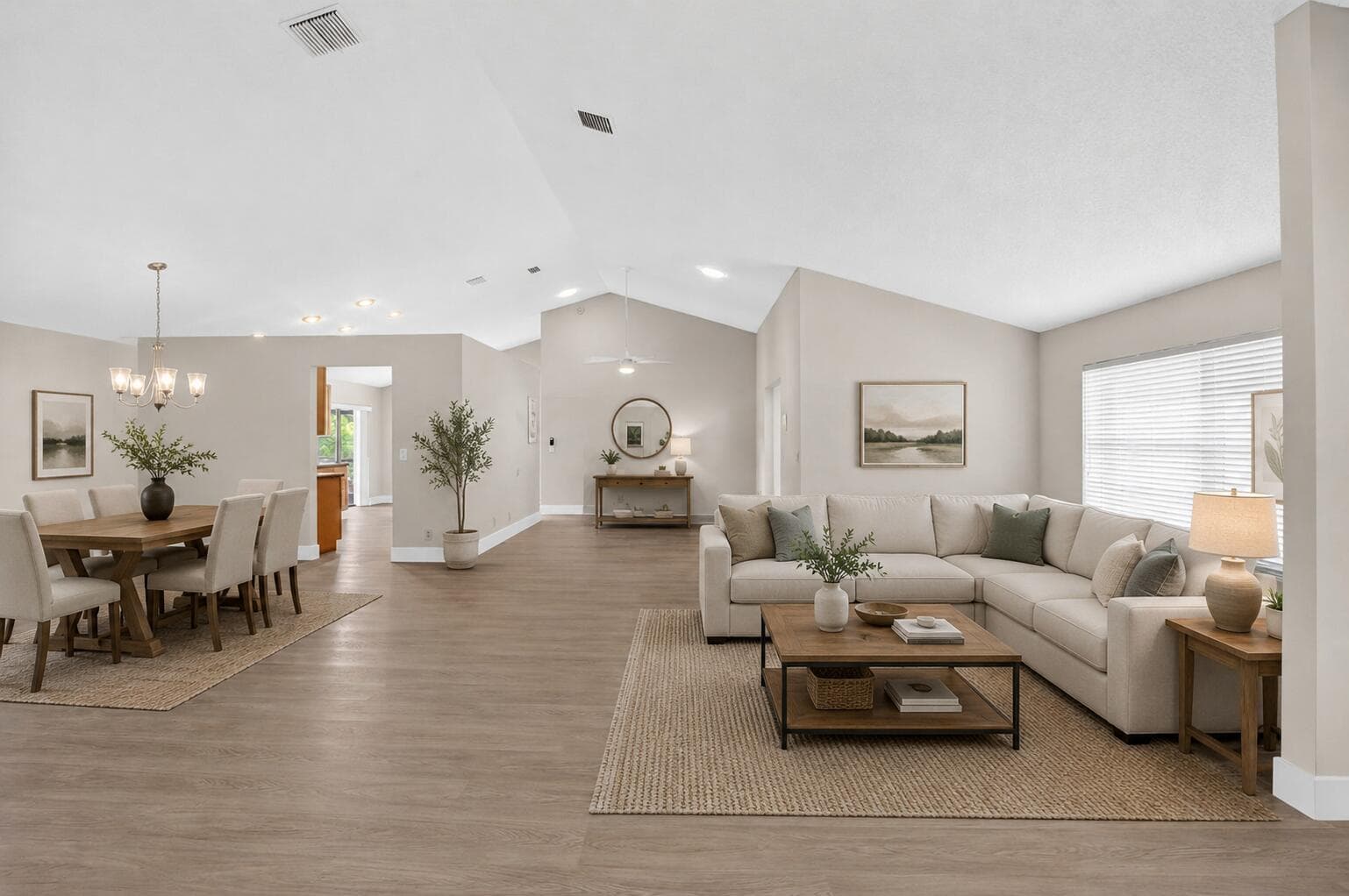 9720 Majestic Way photo 4
