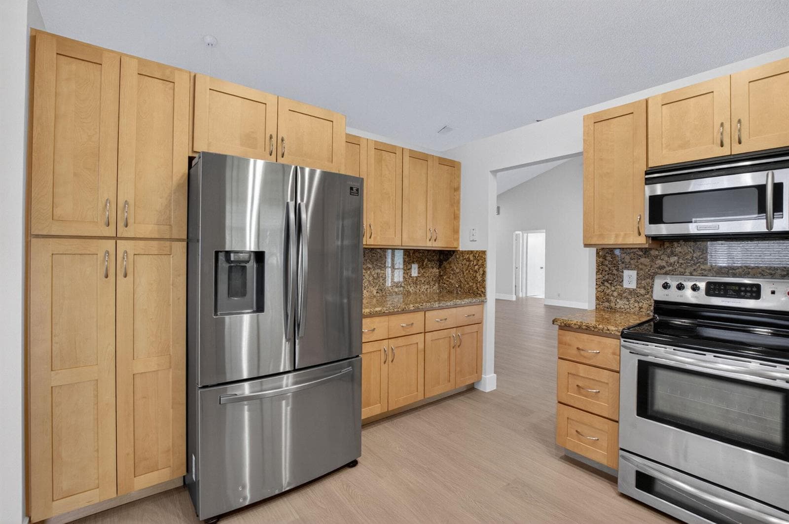 9720 Majestic Way photo 25