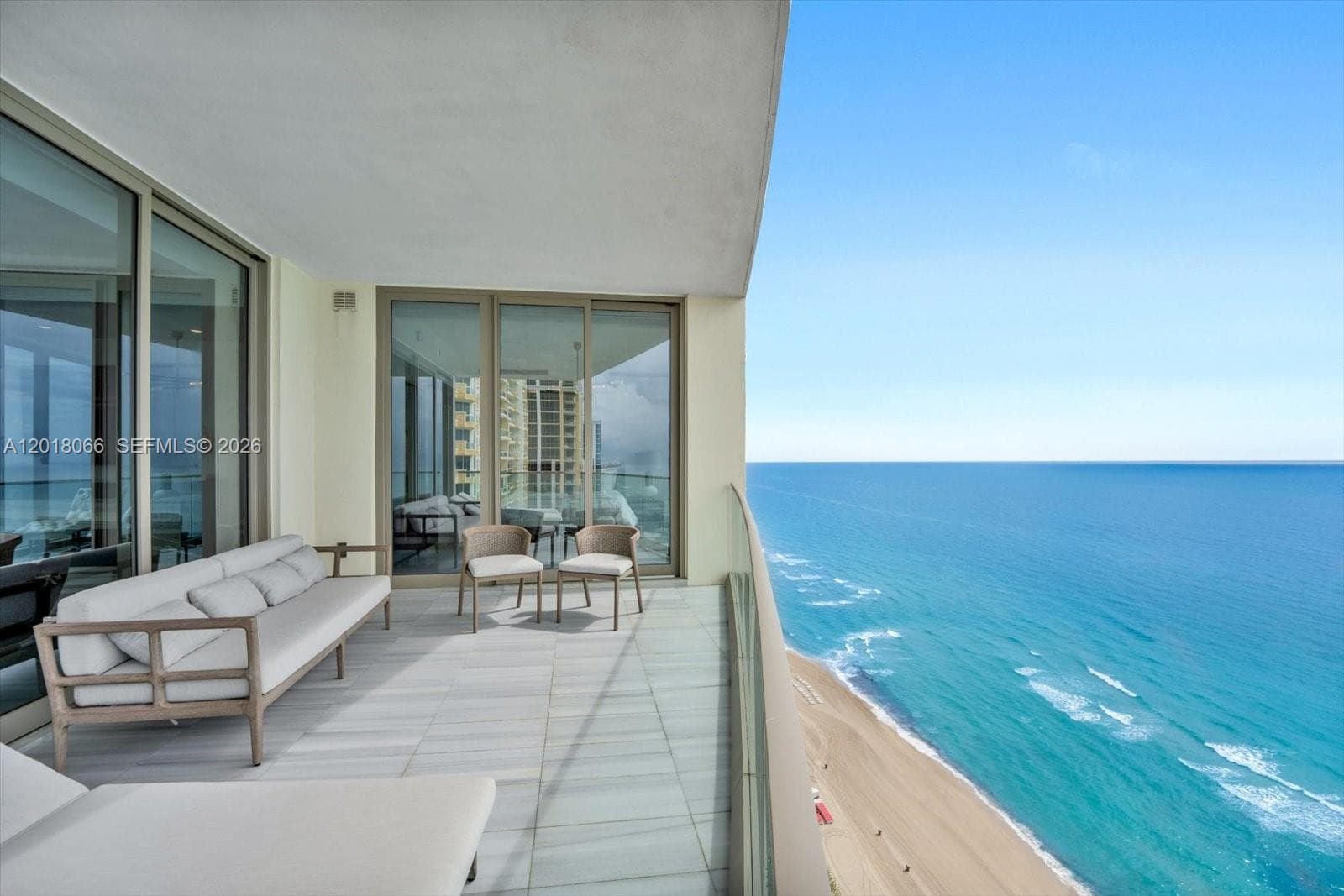 17901 Collins Ave 2704 photo 8