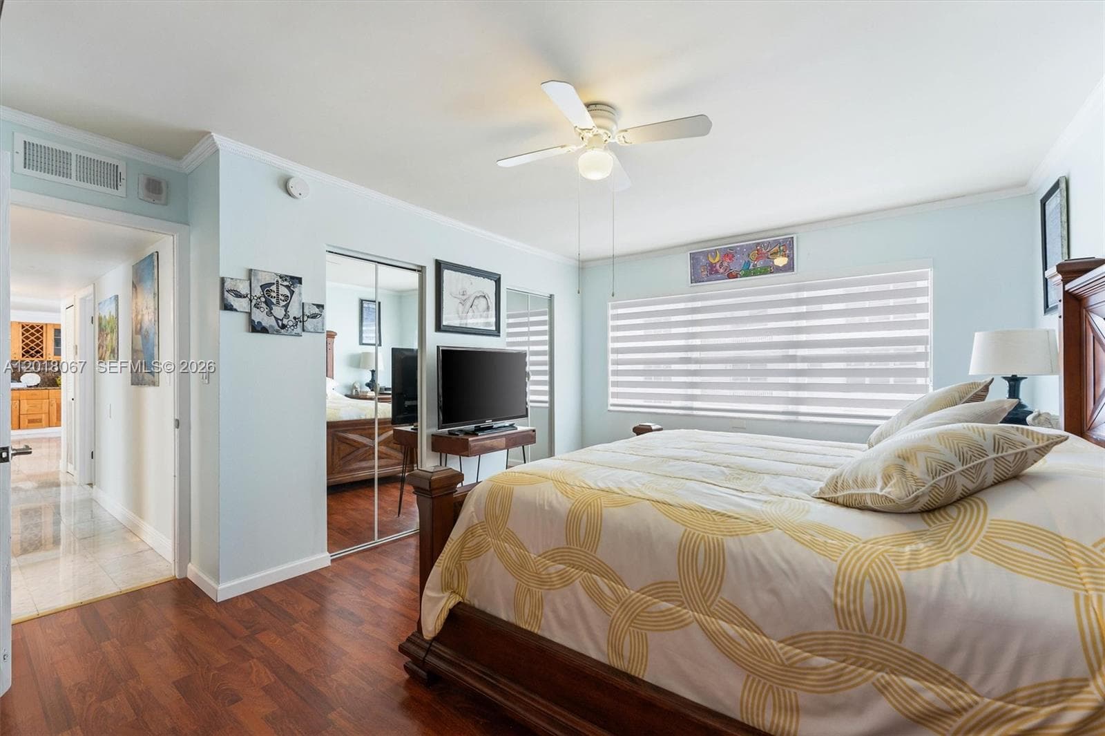 121 Golden Isles Dr 707 photo 24