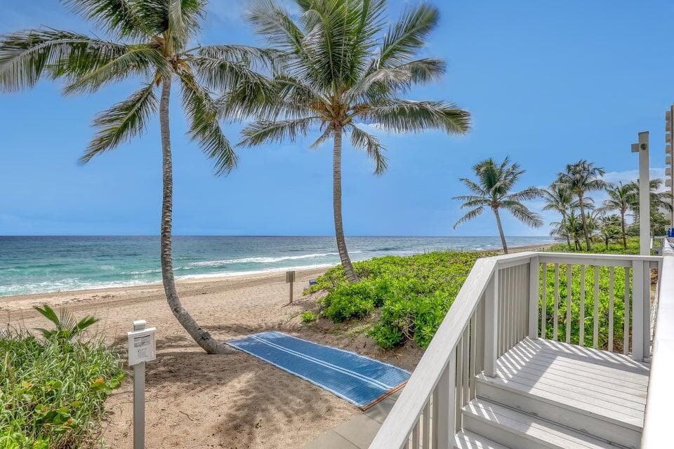 3215 S Ocean Boulevard 402 photo 22
