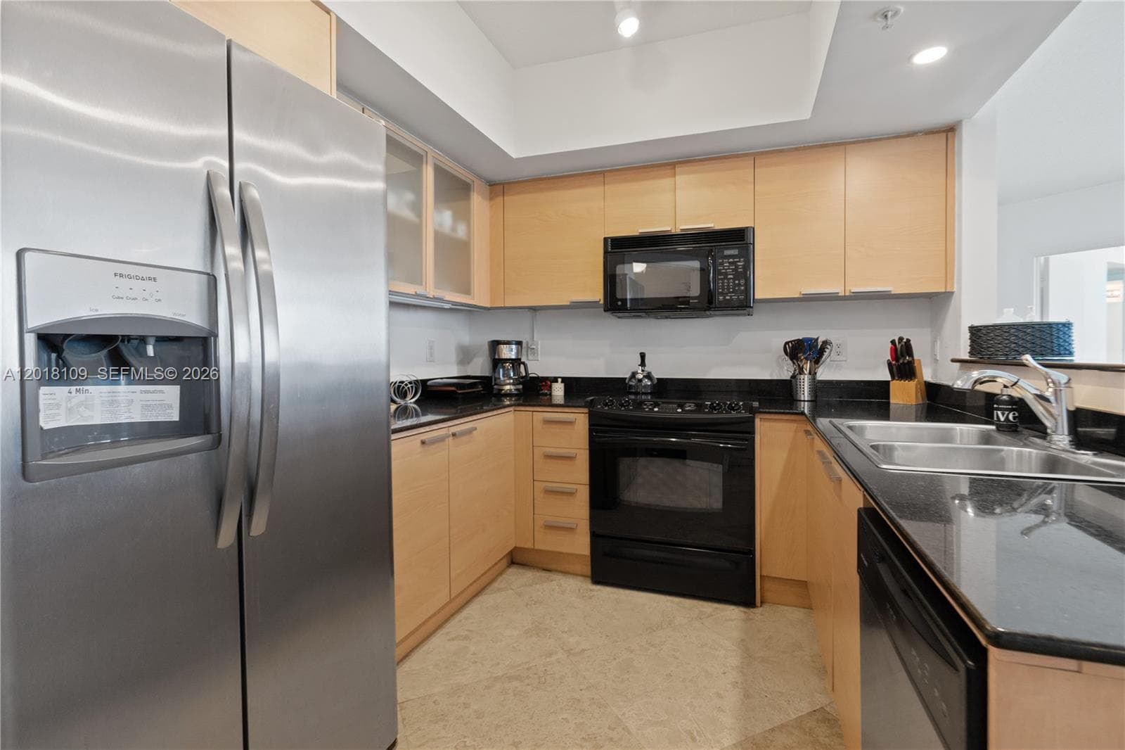 16699 Collins Ave 702 photo 12
