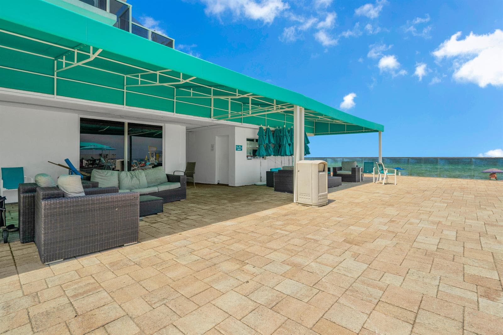 3725 S Ocean Drive 1215 photo 6