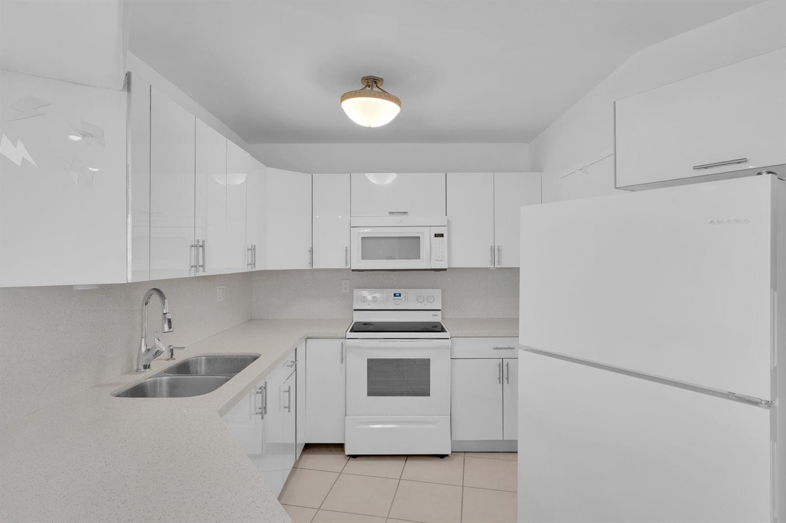 3725 S Ocean Drive 1215 photo 22