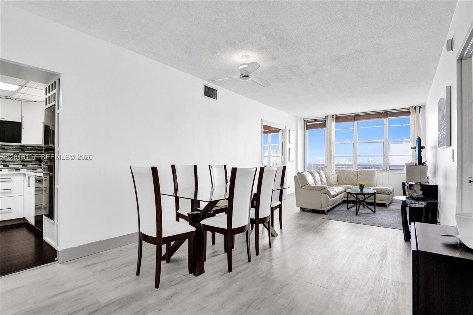 3725 Ocean Dr 1419 photo 5