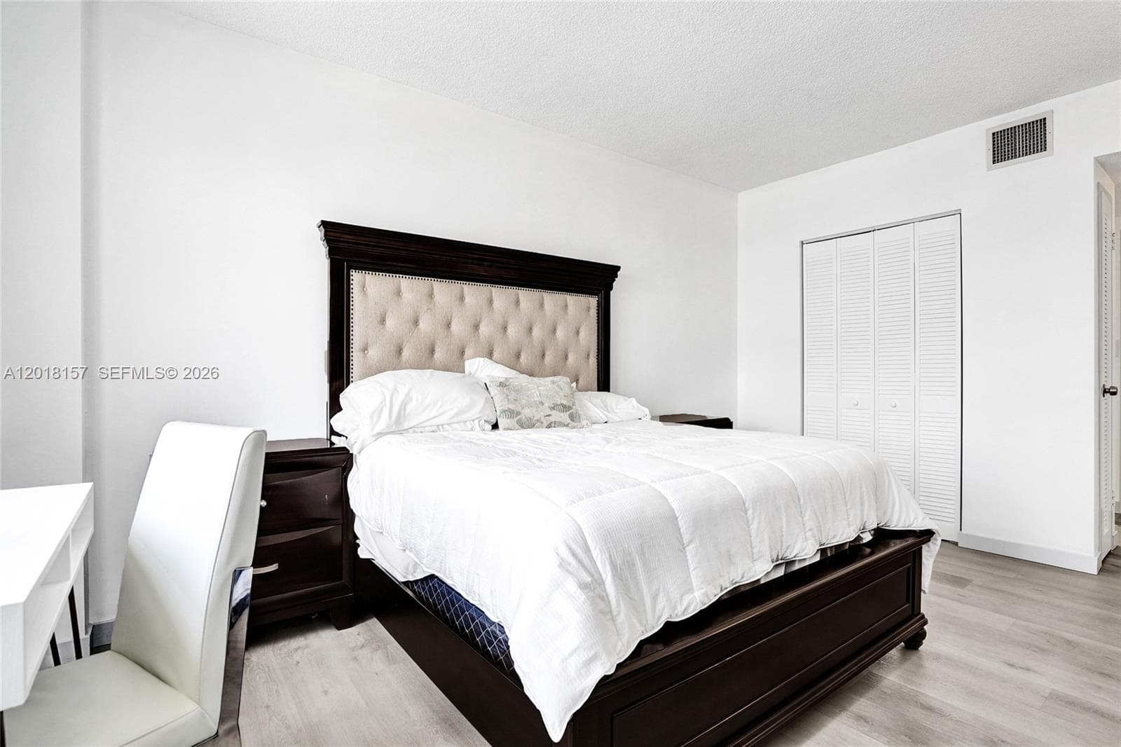 3725 Ocean Dr 1419 photo 10