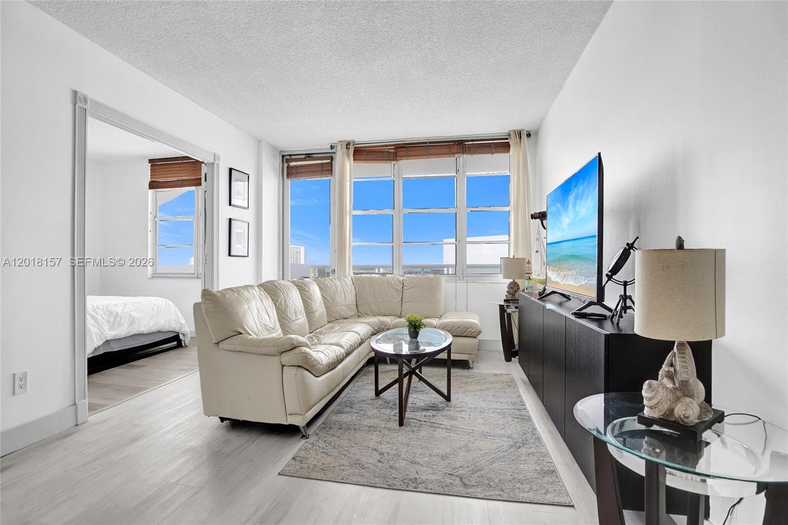 3725 Ocean Dr 1419 photo 4