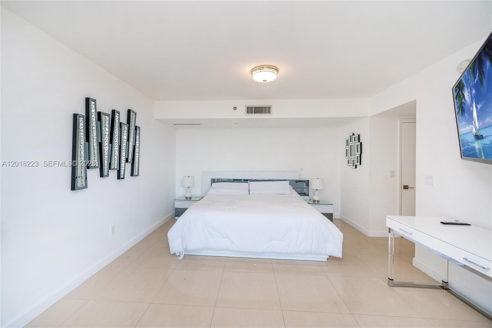17201 Collins Ave 506 photo 13