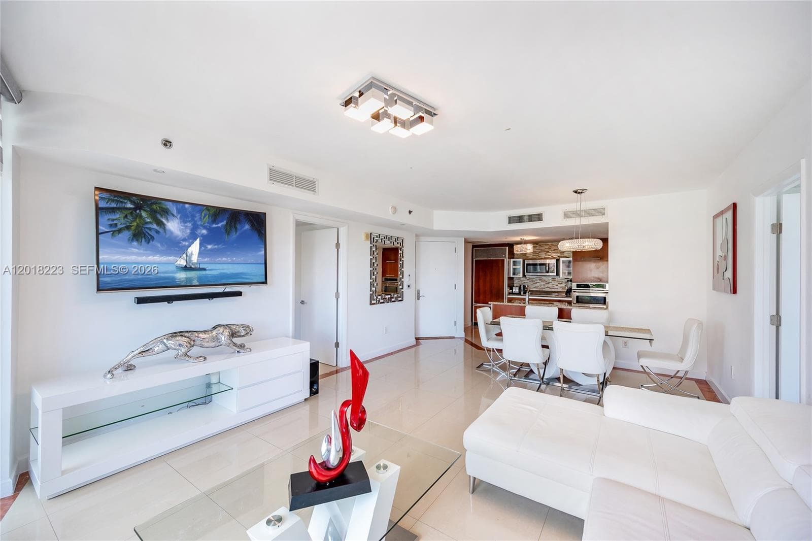 17201 Collins Ave 506 photo 7