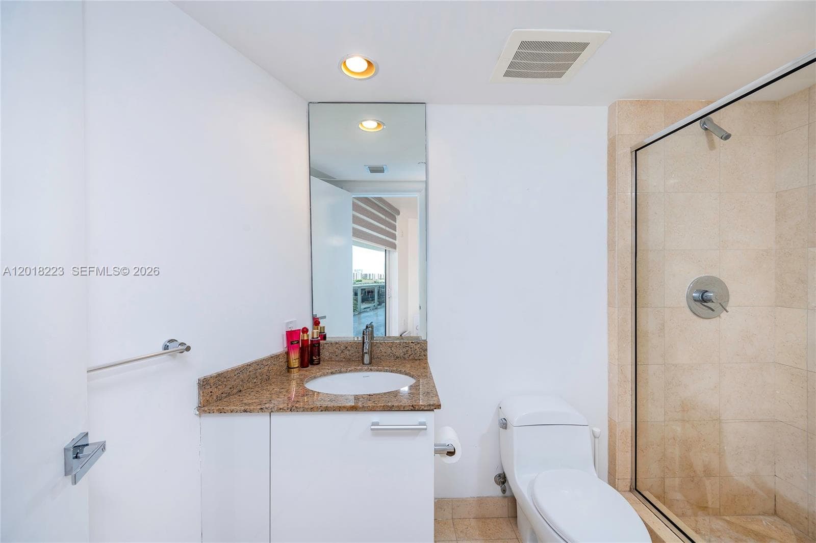 17201 Collins Ave 506 photo 19
