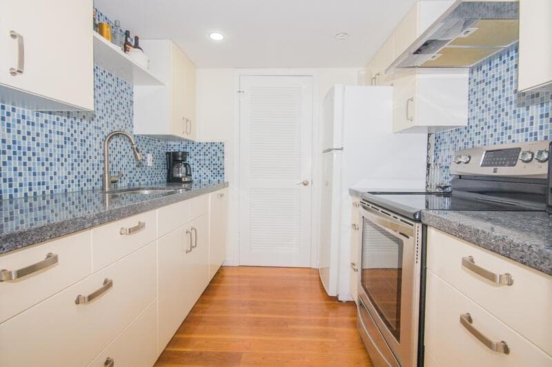 301 Croton Avenue 405 photo 3