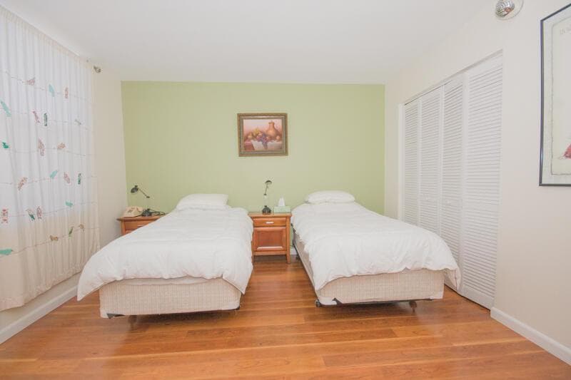 301 Croton Avenue 405 photo 15