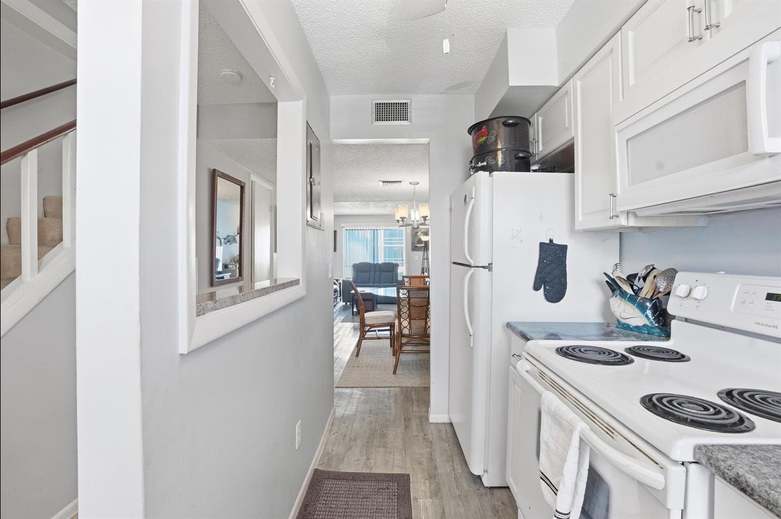1300 Seaway Drive D6 photo 5