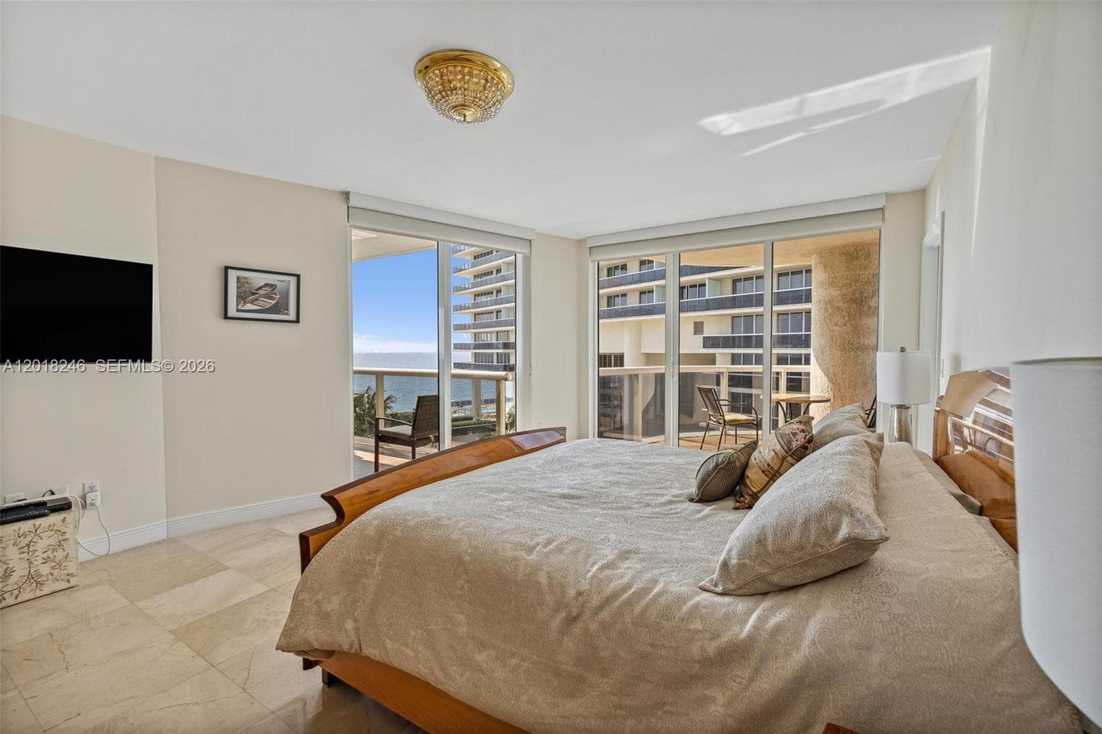 1800 Ocean Dr 1005 photo 18