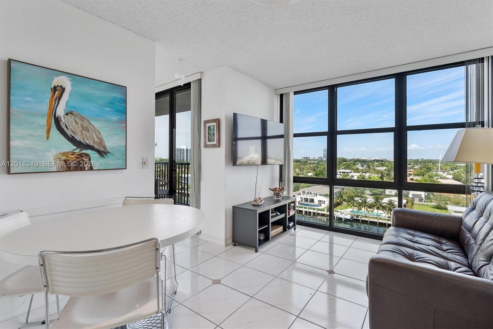 2017 Ocean Dr 910 photo 12