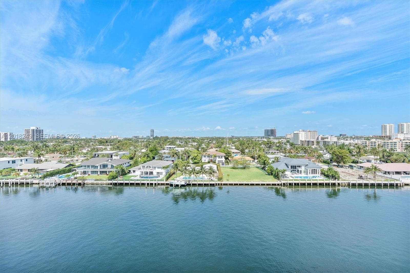 2017 Ocean Dr 910 photo 10