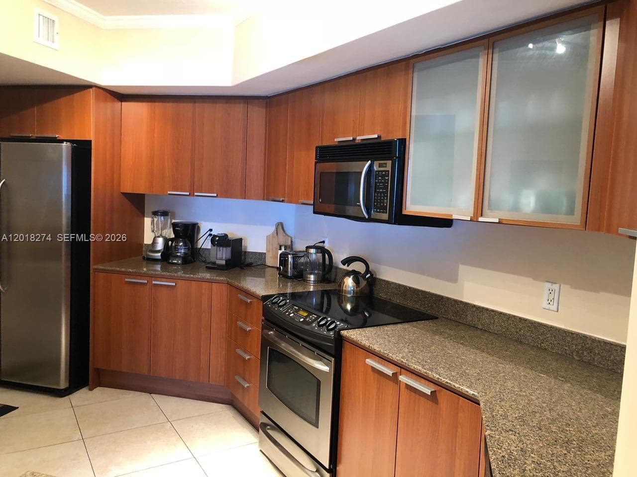 16699 Collins Ave 2003 photo 5