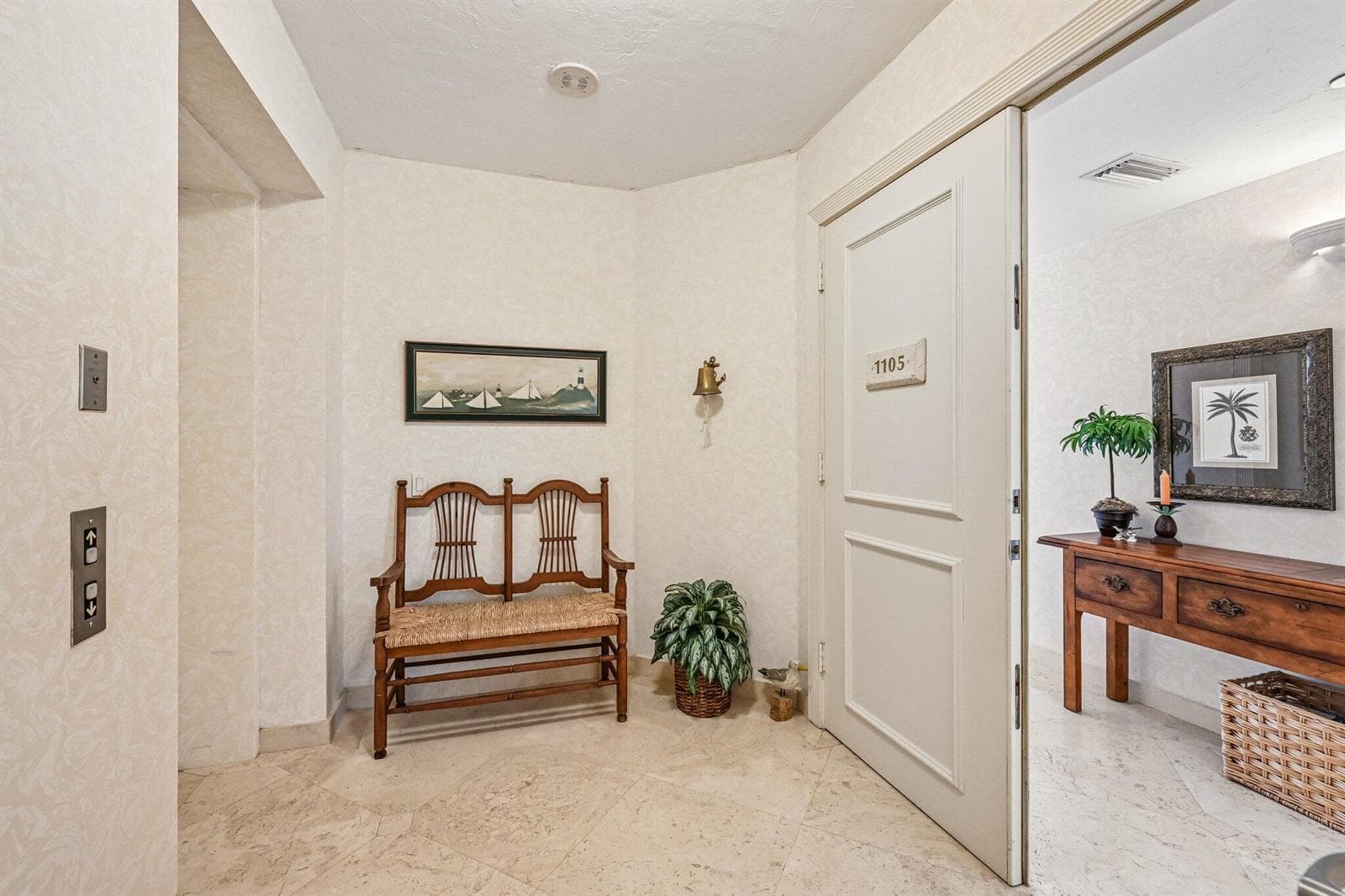 800 Ocean Drive 1105 photo 6