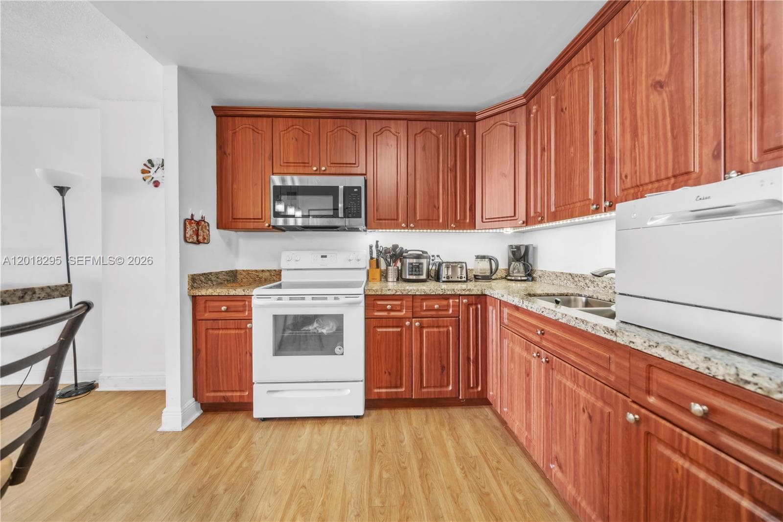 2101 Ocean Dr 1506(AVAILABLE NOW) photo 6