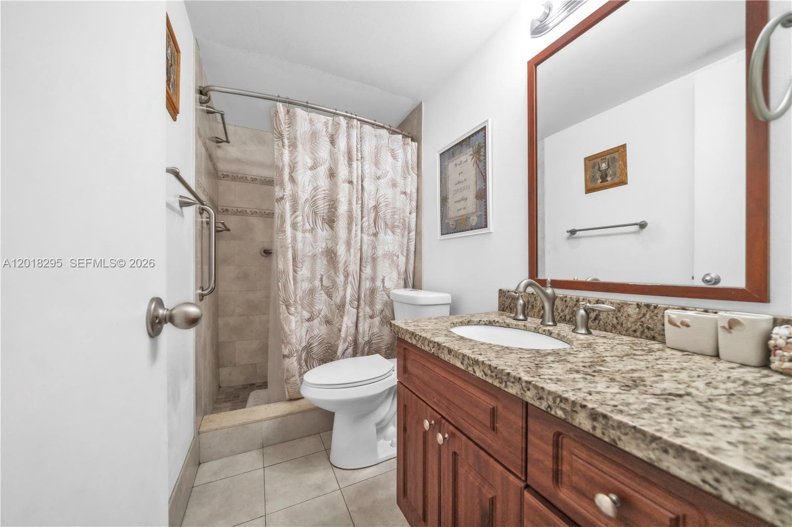 2101 Ocean Dr 1506(AVAILABLE NOW) photo 9