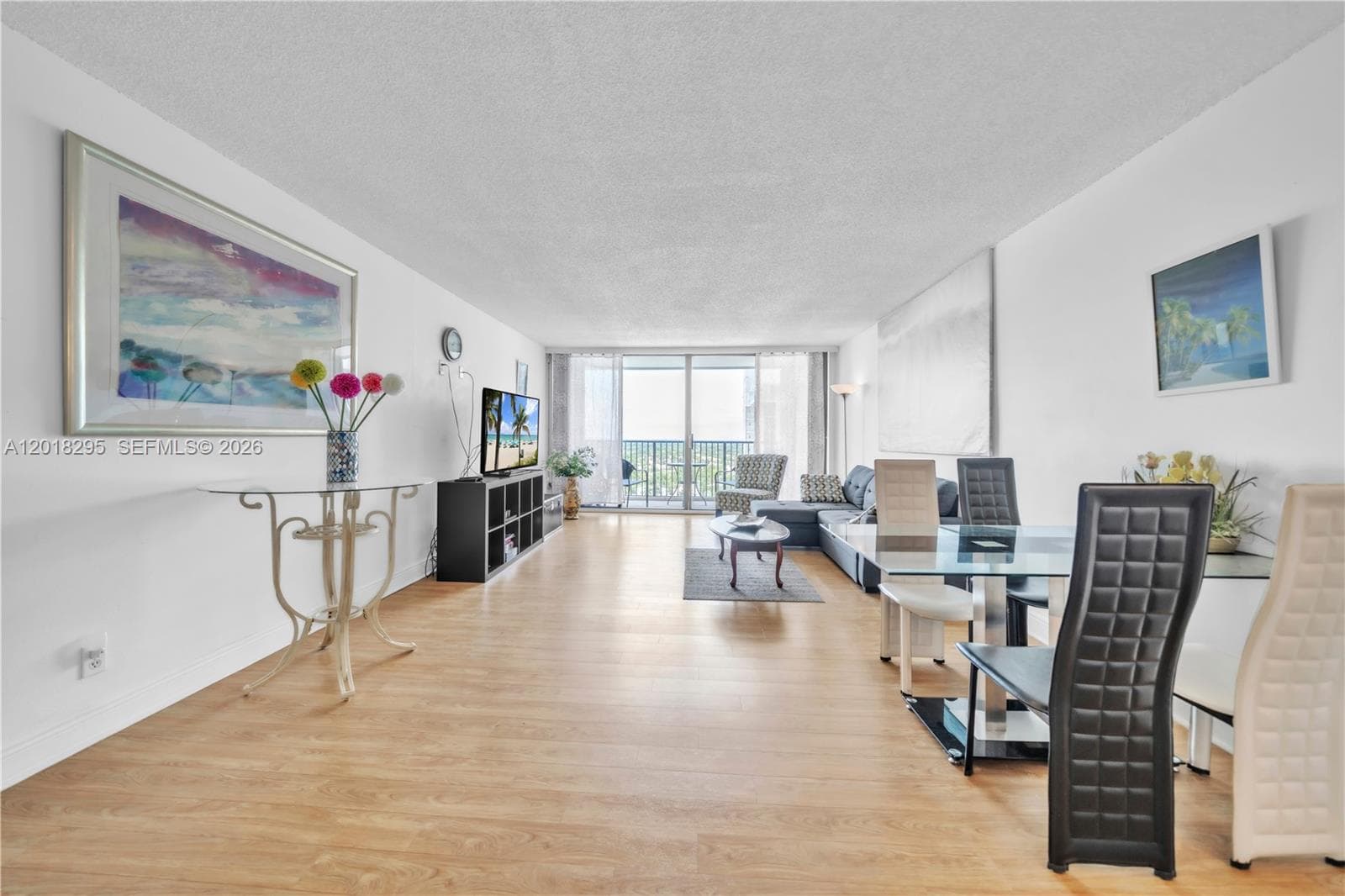 2101 Ocean Dr 1506(AVAILABLE NOW) photo 4