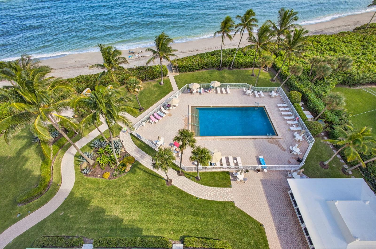 500 Ocean Drive E-11b photo 4