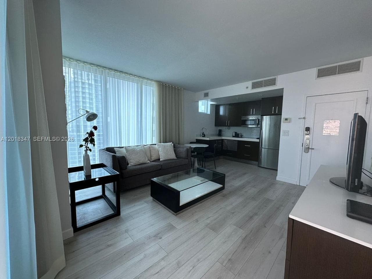 17315 Collins Ave 2006 photo 18