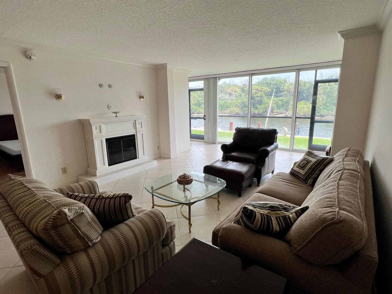 1631 Riverview Road 106 photo 12