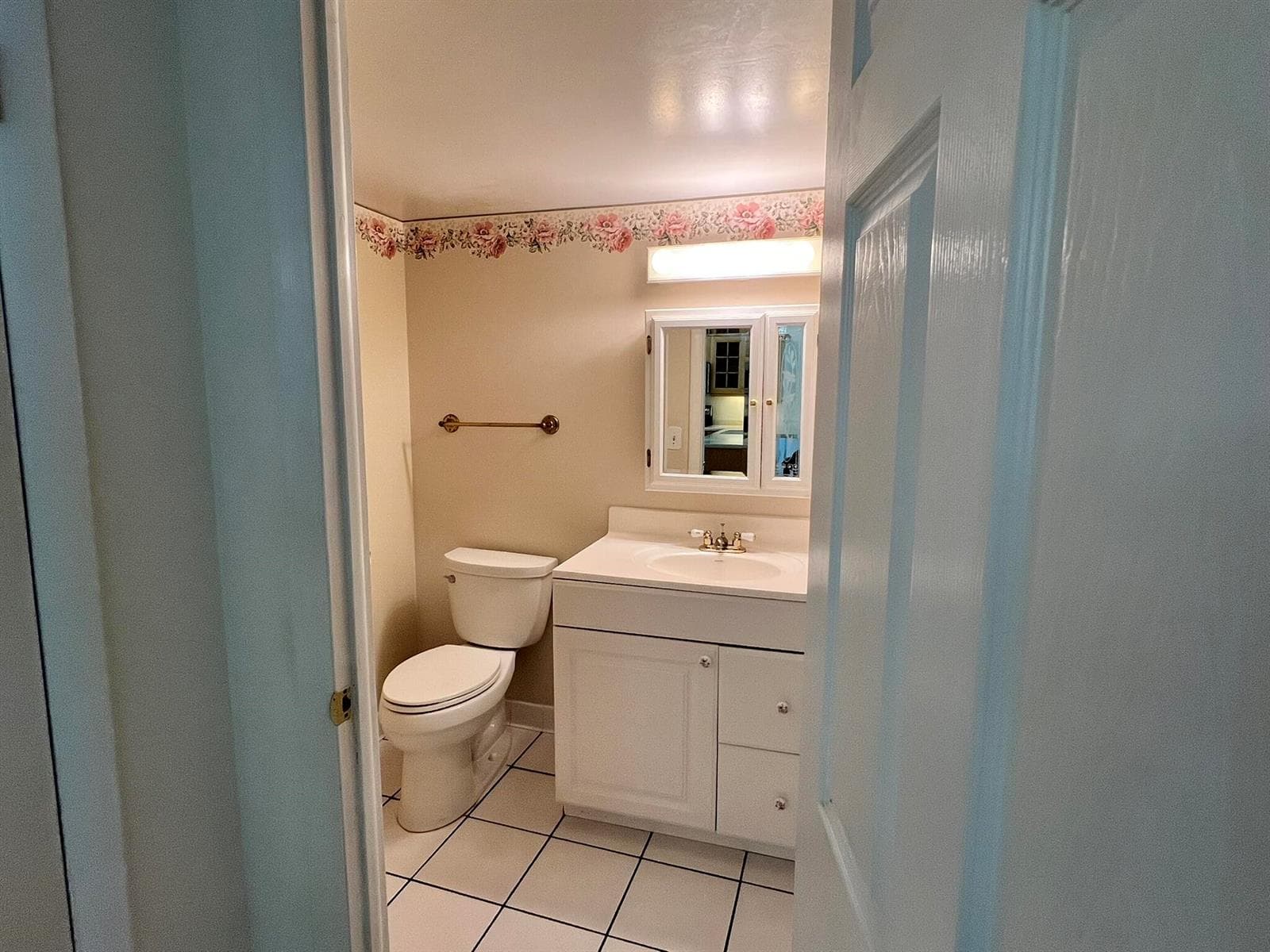 1631 Riverview Road 106 photo 20