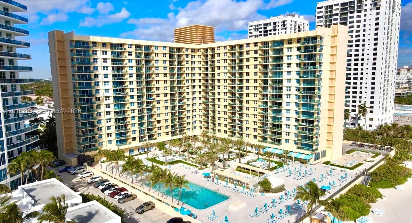 2501 Ocean Dr 838(AVAILABLE NOW) photo 22