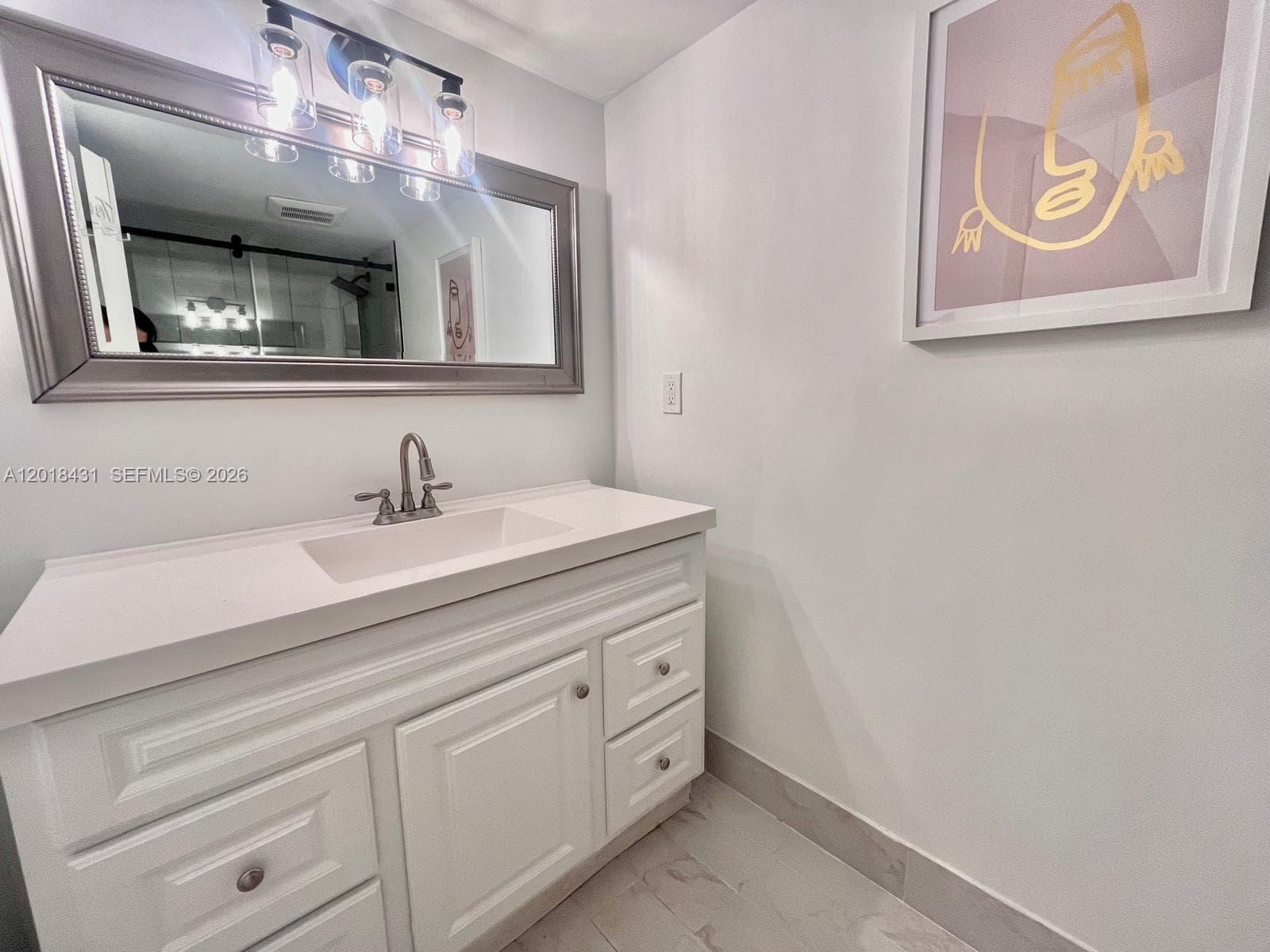 5838 Collins Ave 2D photo 16