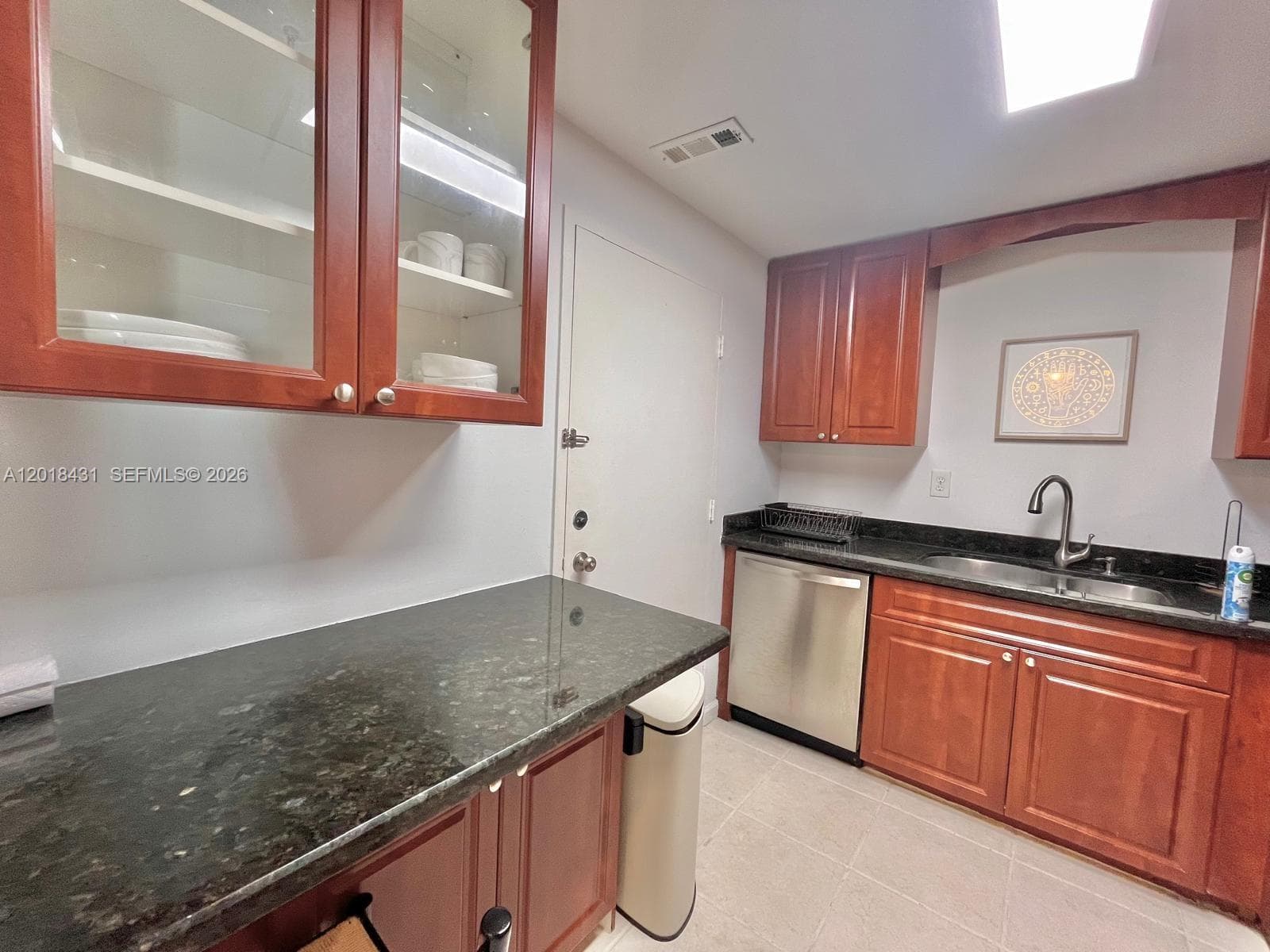 5838 Collins Ave 2D photo 7