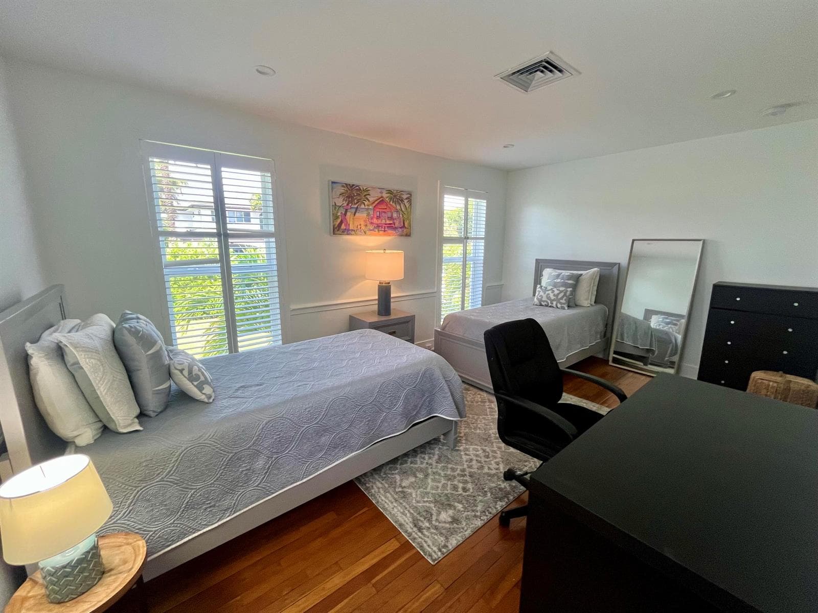 115 Dolphin Road photo 21