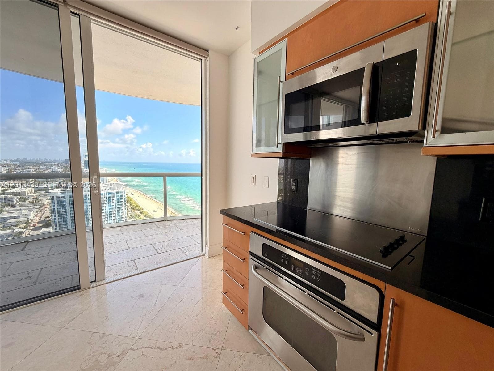 6365 Collins Ave 3309 photo 2