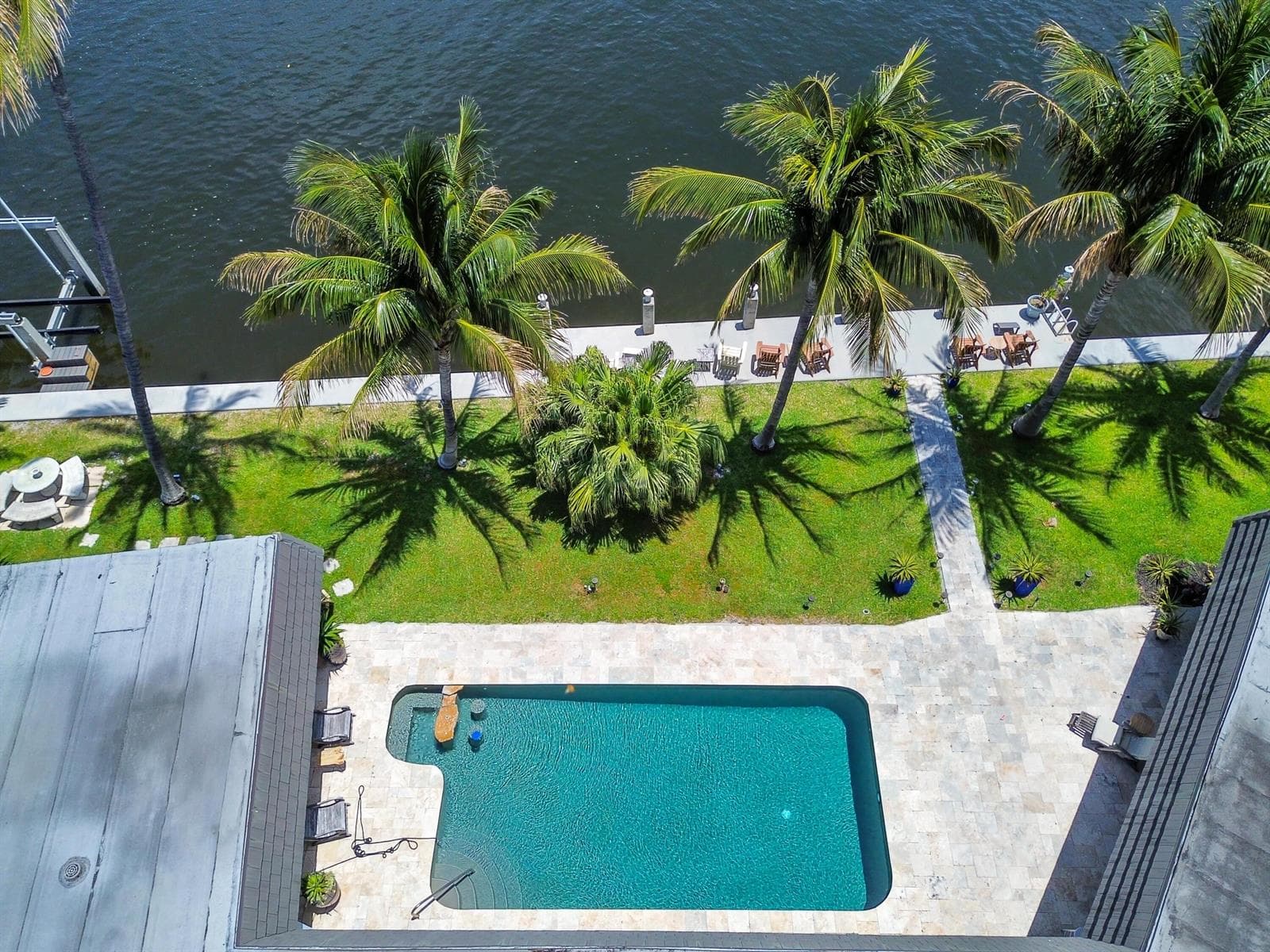 976 Banyan Drive photo 21