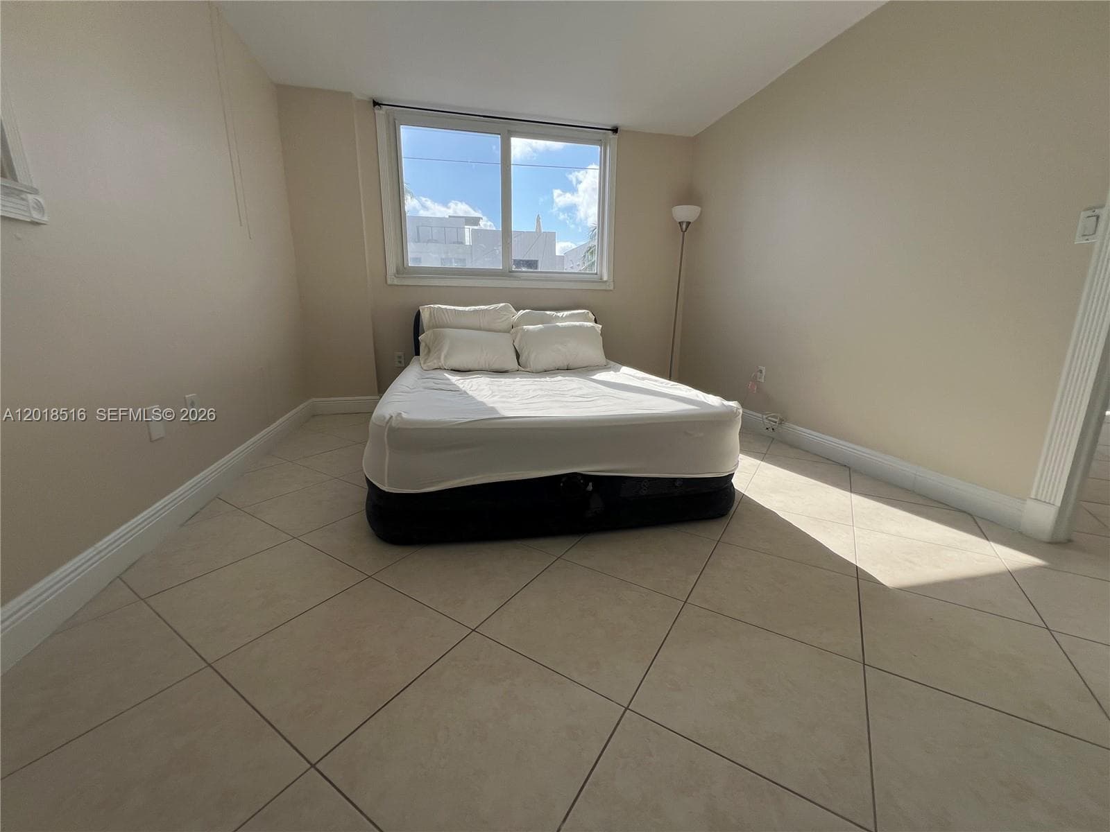 345 Ocean Dr 305 photo 10