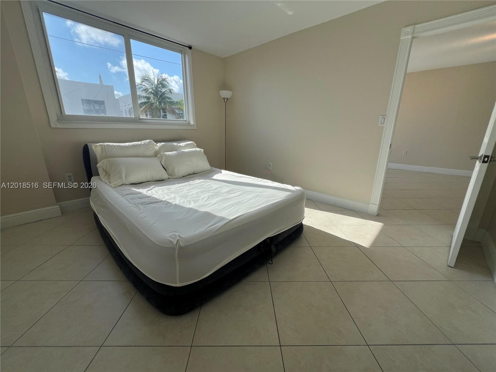345 Ocean Dr 305 photo 11
