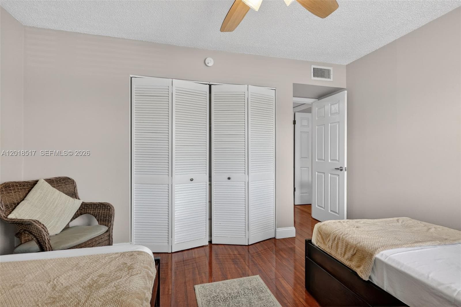401 Golden Isles Dr 208 photo 22