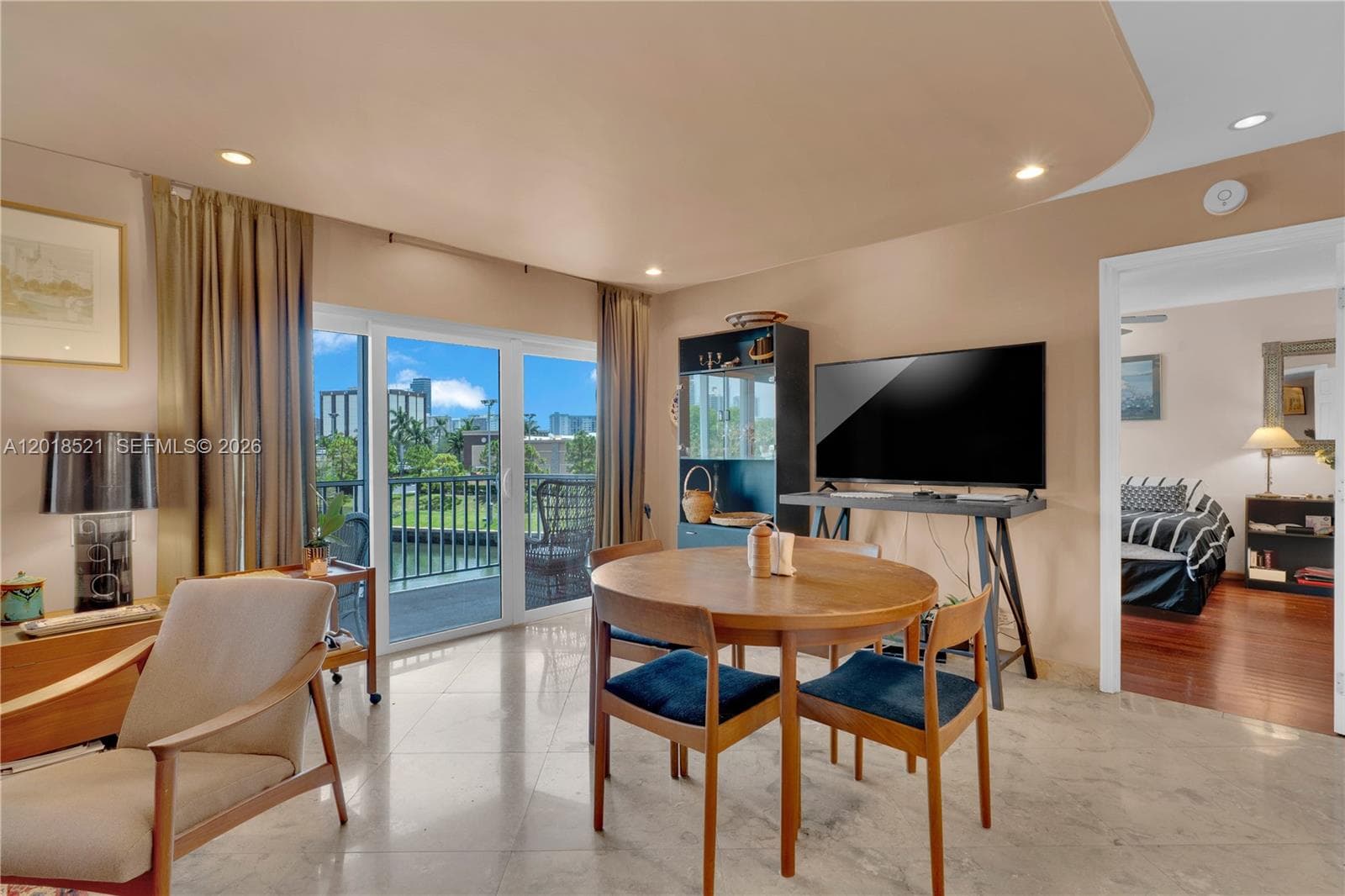 200 Diplomat Pkwy 336 photo 12
