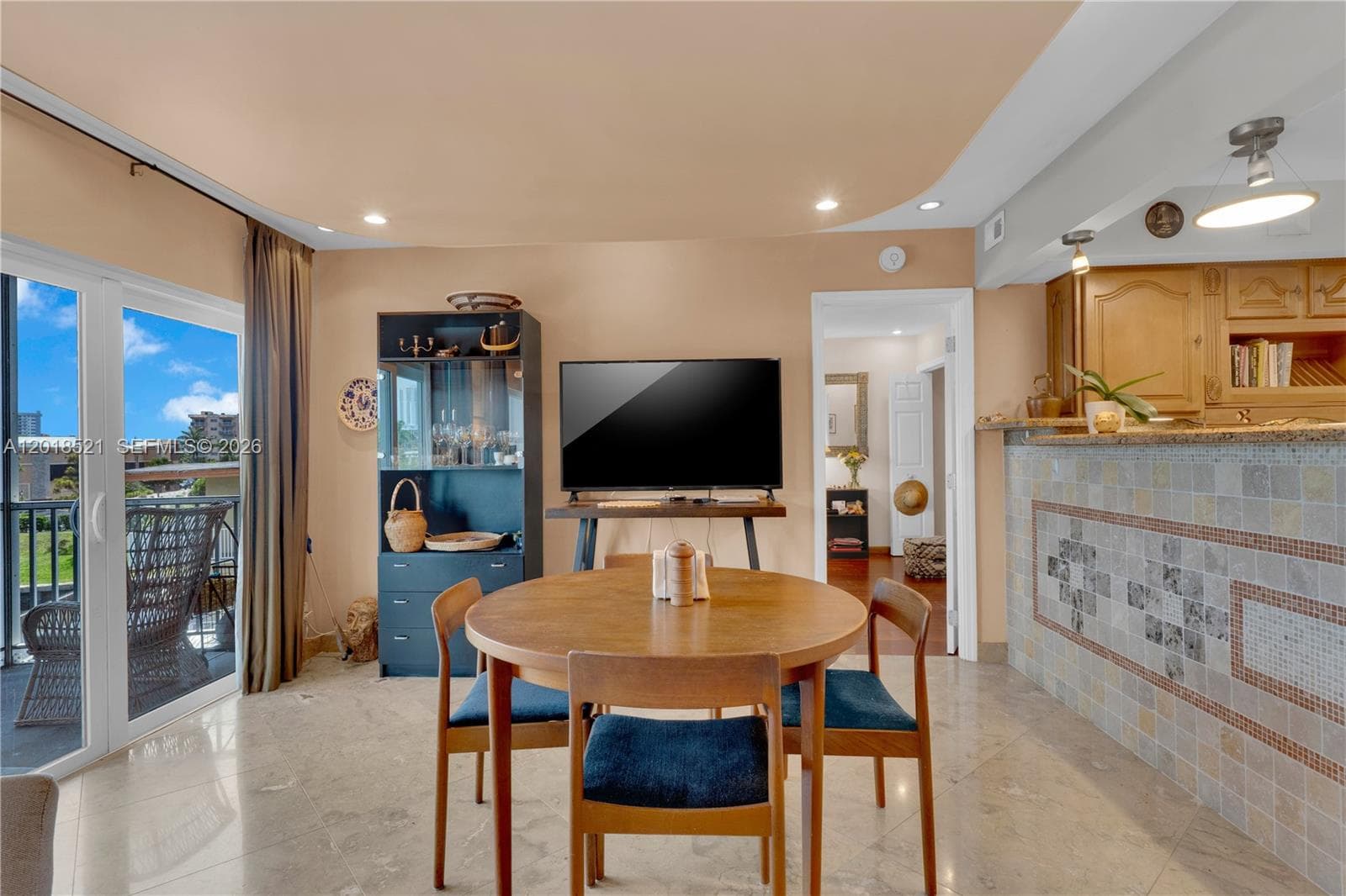 200 Diplomat Pkwy 336 photo 11