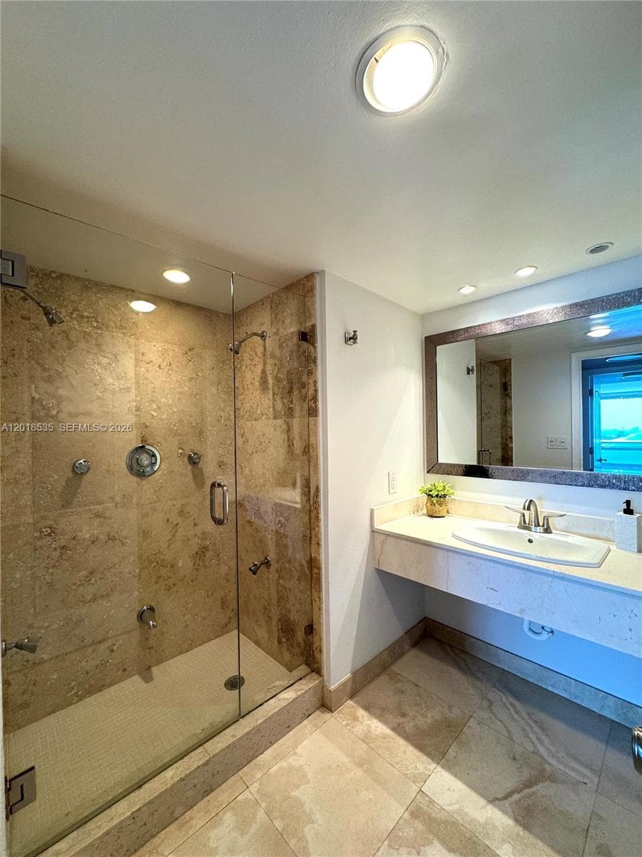 2100 Ocean Ln 2308 photo 11